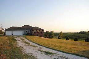 2nd image of 25519 Coral Ln