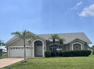 1316 SW 8th Ct, Cape Coral, FL 33991