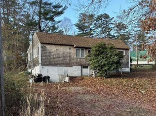 1 Wildwood Rd, Lakeville, MA 02347