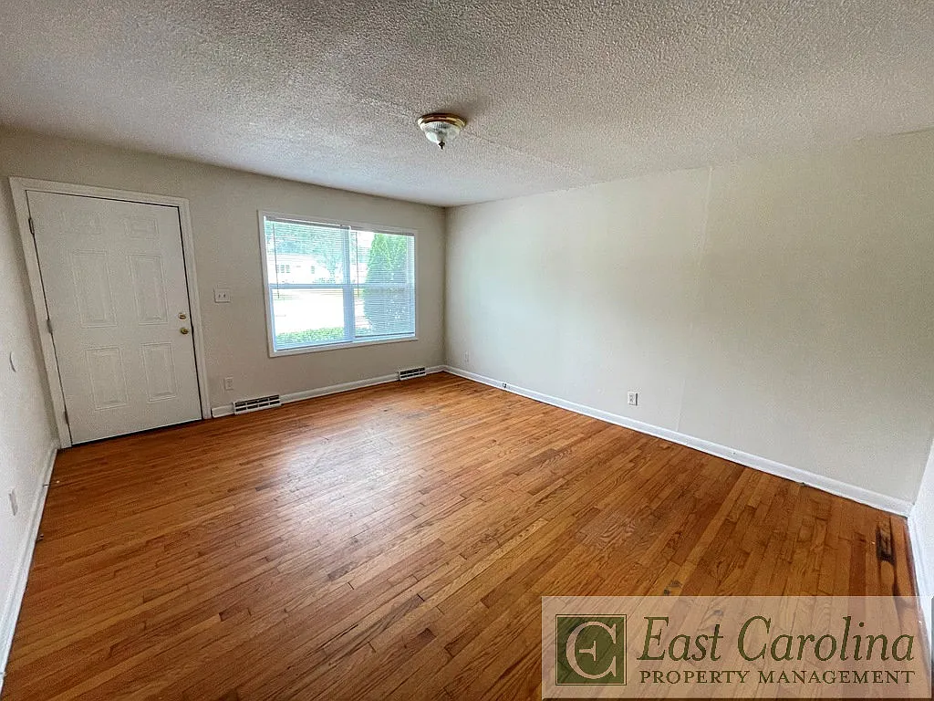 2 bed, 882 sqft, $850 — Photo 4