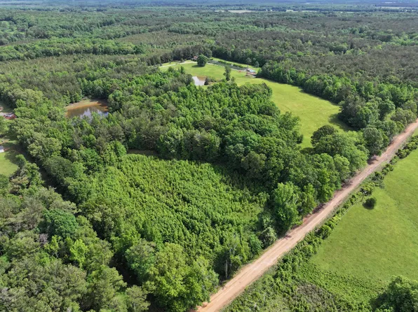 34 County Road 364, Calhoun City, MS 38916