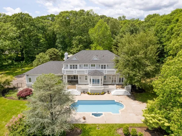231 Nortontown Road, Guilford, CT 06437