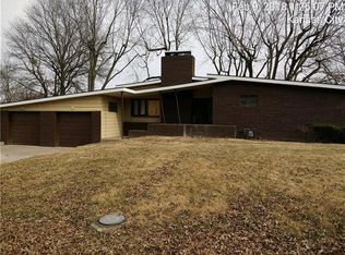 4633 N Holmes St, Kansas City, MO 64116