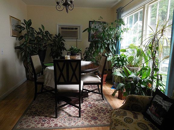 4th image of 1448 Jefferson Ave