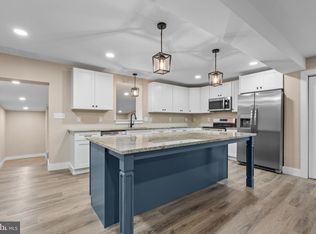 325 W Reliance Rd, Telford, PA 18969