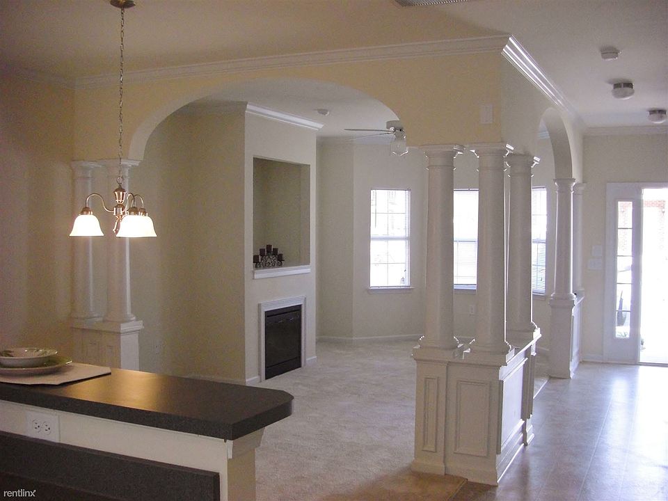 2 Bedroom Living Room