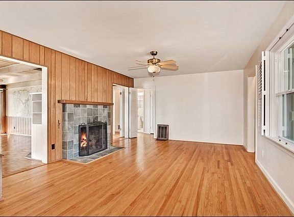 5th image of 1032 Calaveras Dr