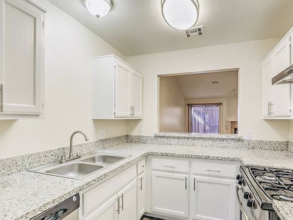 4th image of 317 Yardarm Way