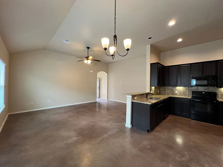 2595 Pahmeyer Rd — Photo 4