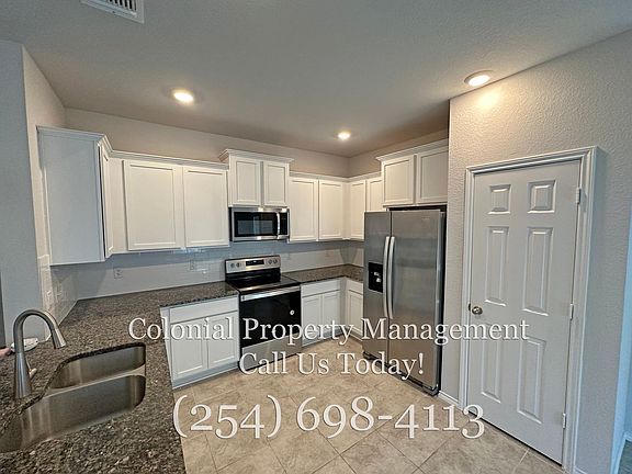 3rd image of 2424 Elba Dr