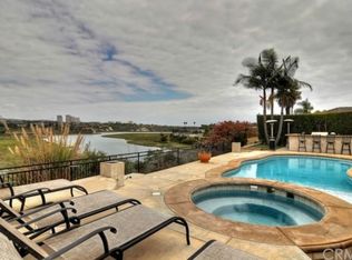 1812 Galaxy Dr, Newport Beach, CA 92660