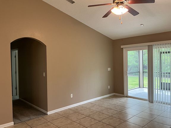 4th image of 13684 Chipperfield Ln
