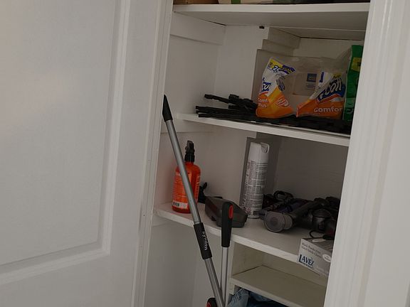 4th image of 206 Freedom Ave Floor 2
