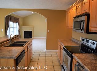 152 Ridgeview Dr, Saint Robert, MO 65584