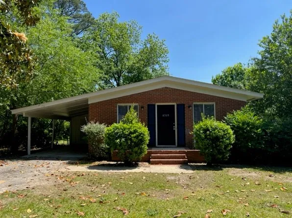 4309 Belford Rd, Fayetteville, NC 28314