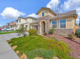 1667 Santana Ranch Dr, Hollister, CA 95023