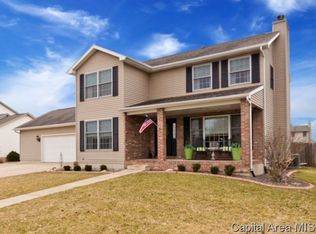 316 Linden Ln, Williamsville, IL 62693