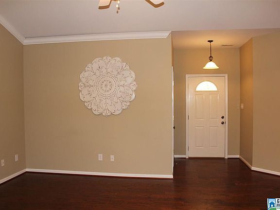 2nd image of 51 Lindsey Ln