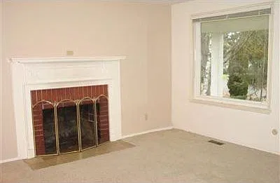 3 bed, 1510 sqft, $4,150 — Photo 3