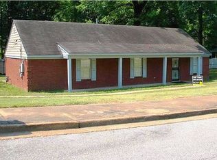 1801 Sutton Dr, Memphis, TN 38127