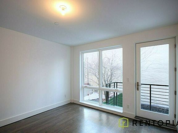 5th image of 273 Leonard St #4N
