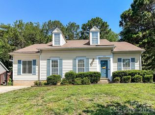 13421 Baker Mills Rd, Pineville, NC 28134
