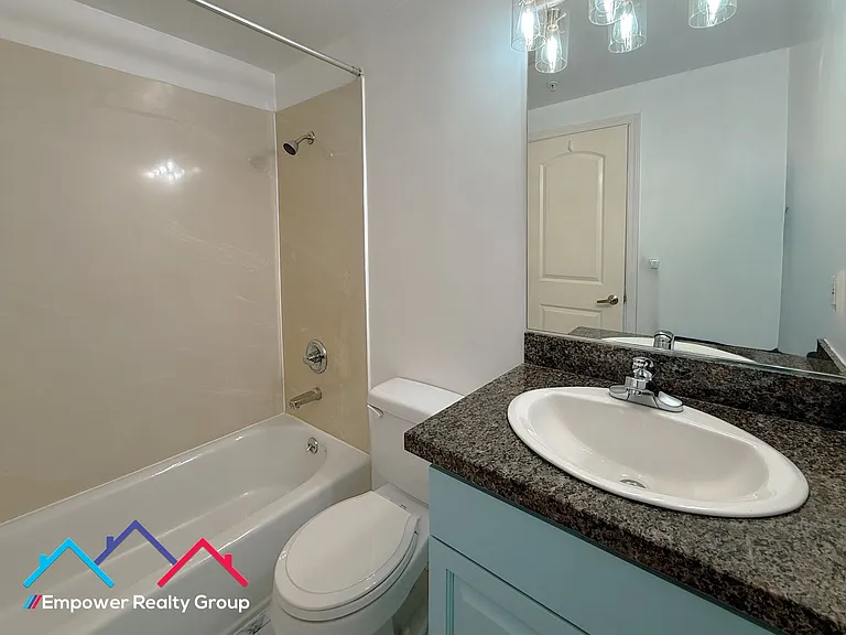 1515 14th Ave #302 — Photo 20