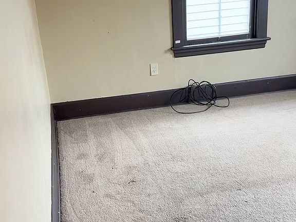 5th image of 318-318 McMillen St #2