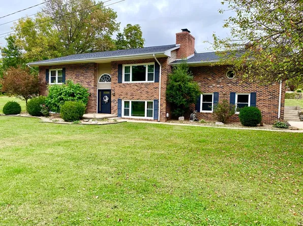 9 La Donna Ave, Lucasville, OH 45648