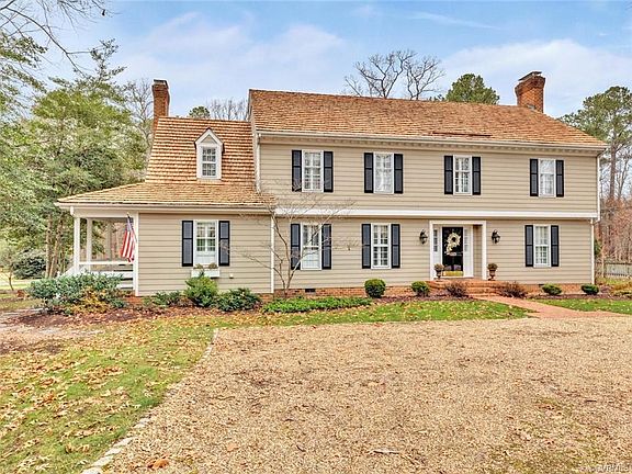2nd image of 214 Wexleigh Dr