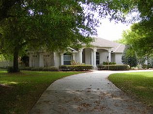 4316 Emmaus Rd, Fruitland Park, FL 34731