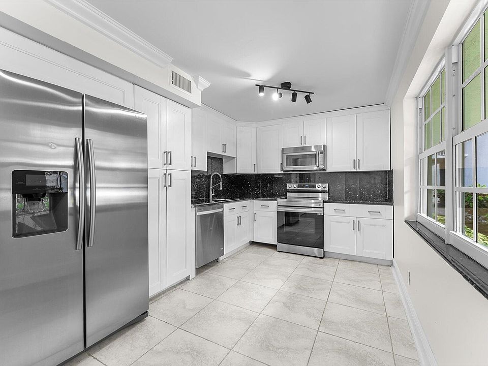 1st image of 4240 Oaks Ter APT 103