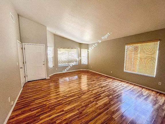 5th image of 2275 W Silverbell Oasis Way