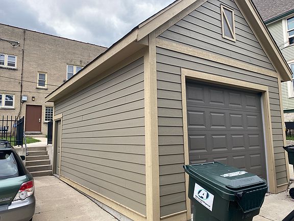 Garage space available for rent