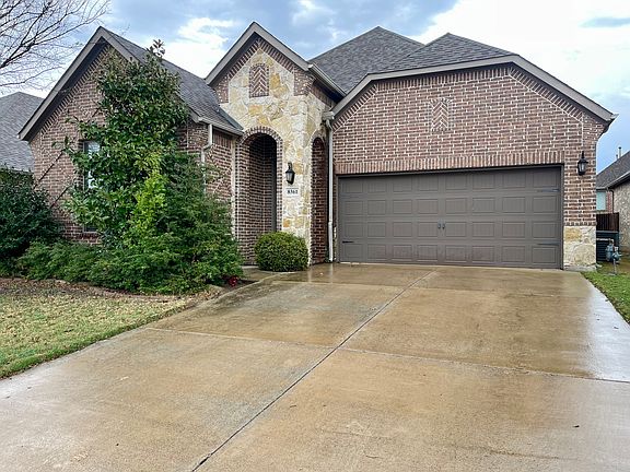2nd image of 8361 Blue Periwinkle Ln