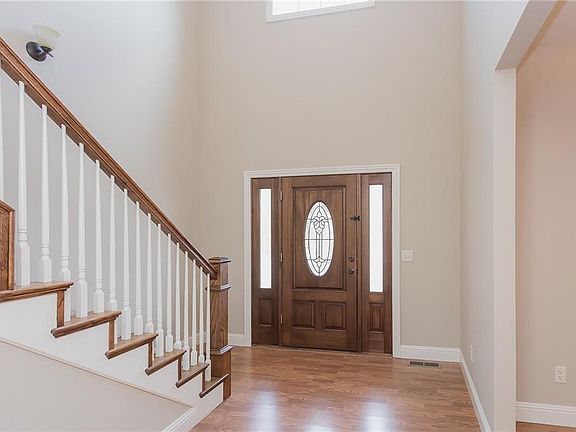 2nd image of 103 Portsmouth Dr