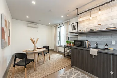 1649 Summerfield Avenue, #3E