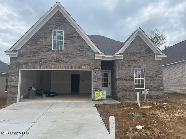 1627 Thomas St, Horn Lake, MS 38637