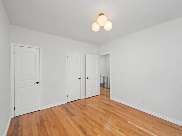 1246 Troy Avenue image 10 of 31