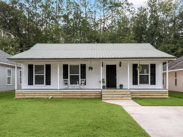 226 2nd St, Pearl River, LA 70452