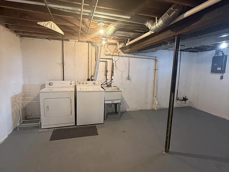 2504 John R Rd — Photo 10