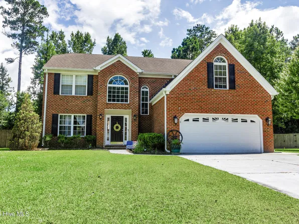 415 Lafitte Way, New Bern, NC 28560