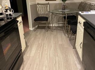 96 Arrowood Rd UNIT A, Manalapan, NJ 07726