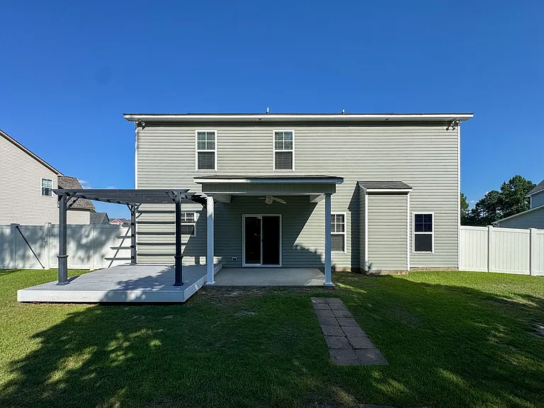 172 Huzzas Cir — Photo 41