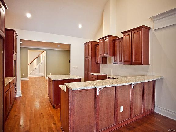 5th image of 116 Buchmans Close Cir