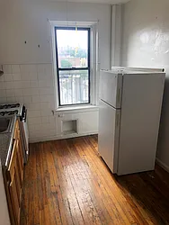 Rented by CITY SKYLINE REALTY INC