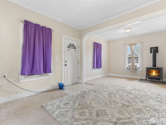 3rd image of 1213 Rhobina Street
