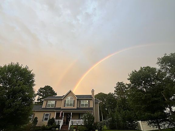 3rd image of 98 Madeline Rd