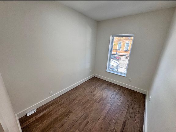 3rd image of 10 School St #101