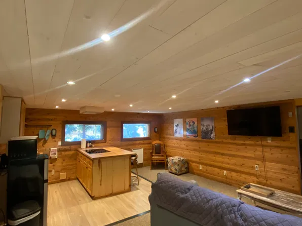 (undisclosed Address), Park City, UT 84098